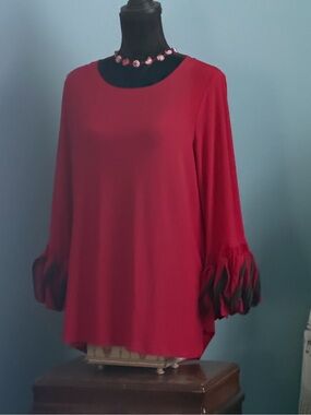 Ali Miles gorgeous bell sleeve red blouse